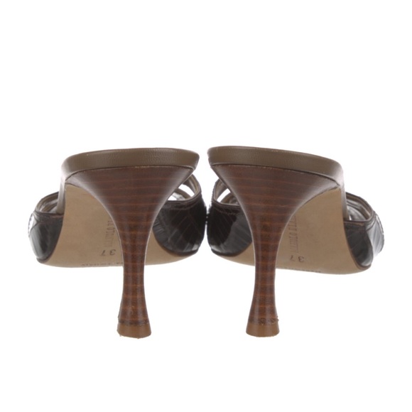 Manolo Blahnik leather sandals/slides, size 37 - Picture 4 of 5